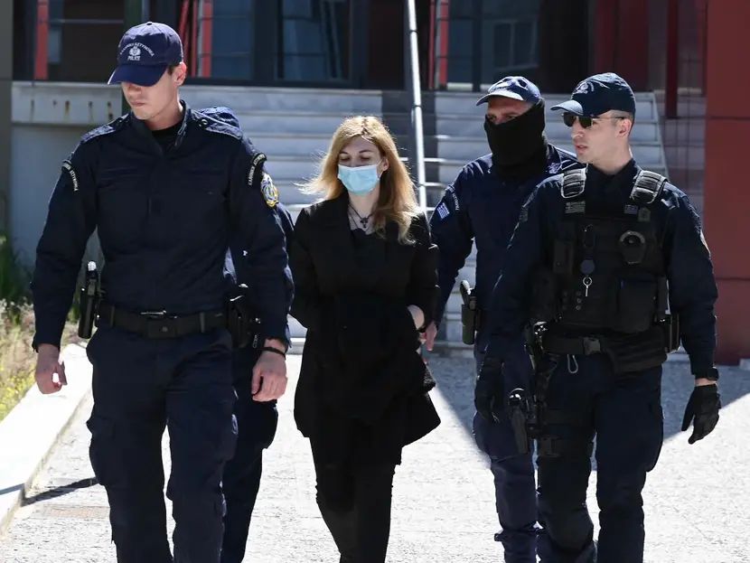 Cadena perpetua a mujer que mató con ketamina a sus hijas