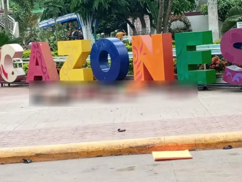 Arrojan restos humanos frente a palacio municipal en Veracruz