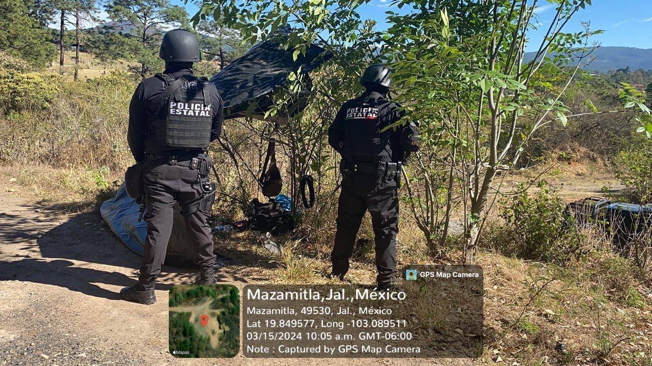 En Jalisco, aseguran campamento con droga y equipo táctico