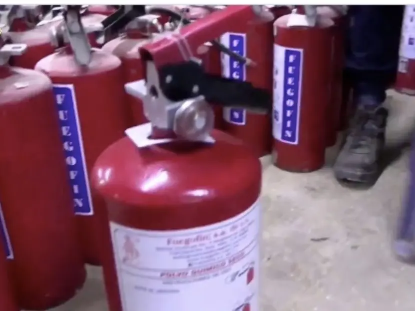 Policía usará extintores ‘no tóxicos’ en Marcha feminista 8M