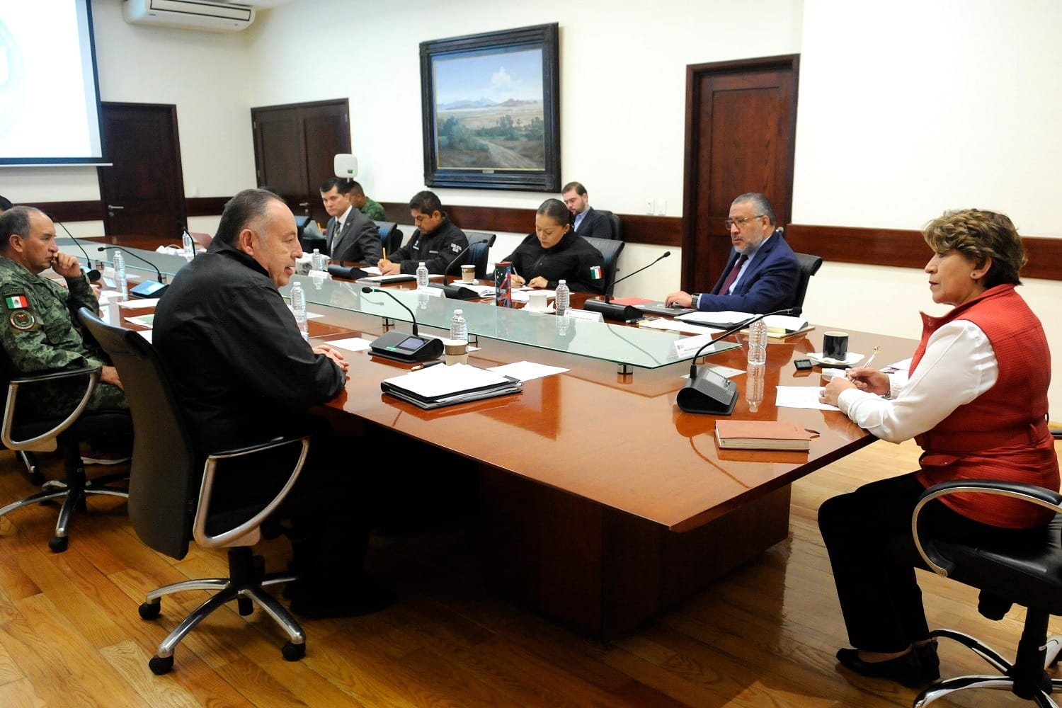 Gobierno del Estado de México reconoce labor del Ejército Mexicano; cercano y solidario con las comunidades afectadas por incendios forestales