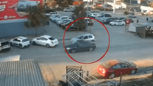 En Tijuana, asesinan a un hombre a bordo de su vehículo