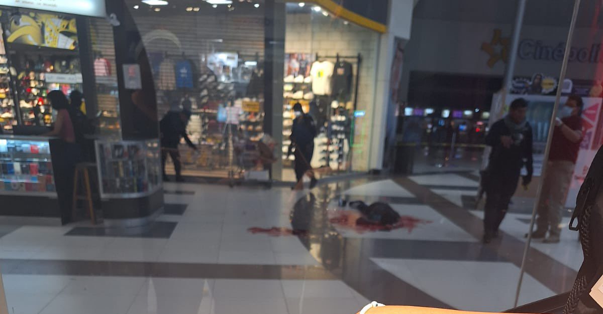 Balacera en Plaza Sendero en Villahermosa