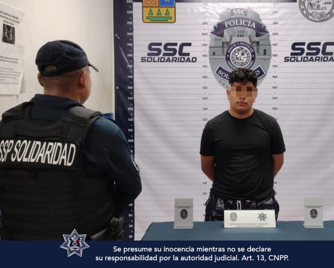 Policía de Solidaridad detiene a un hombre por violencia familiar