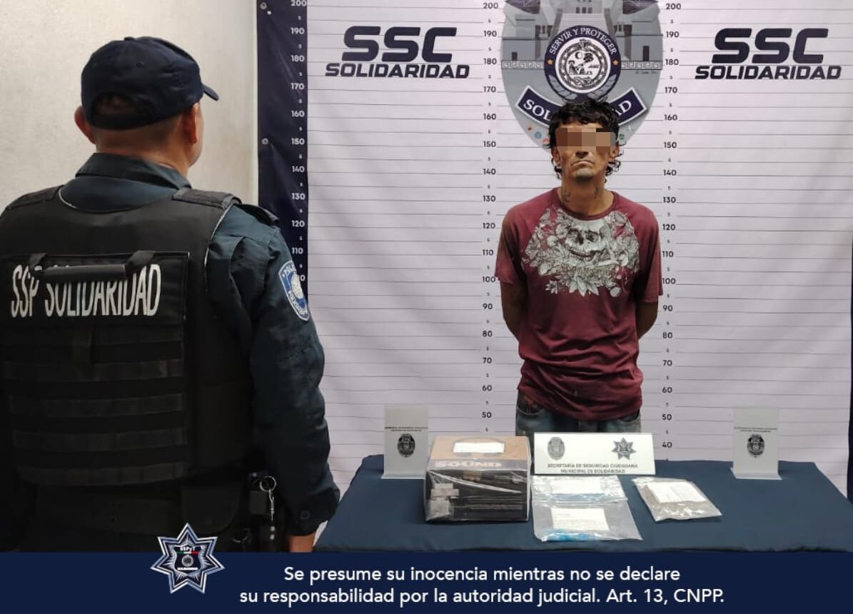 Policías de Solidaridad detienen a hombre con mariguana