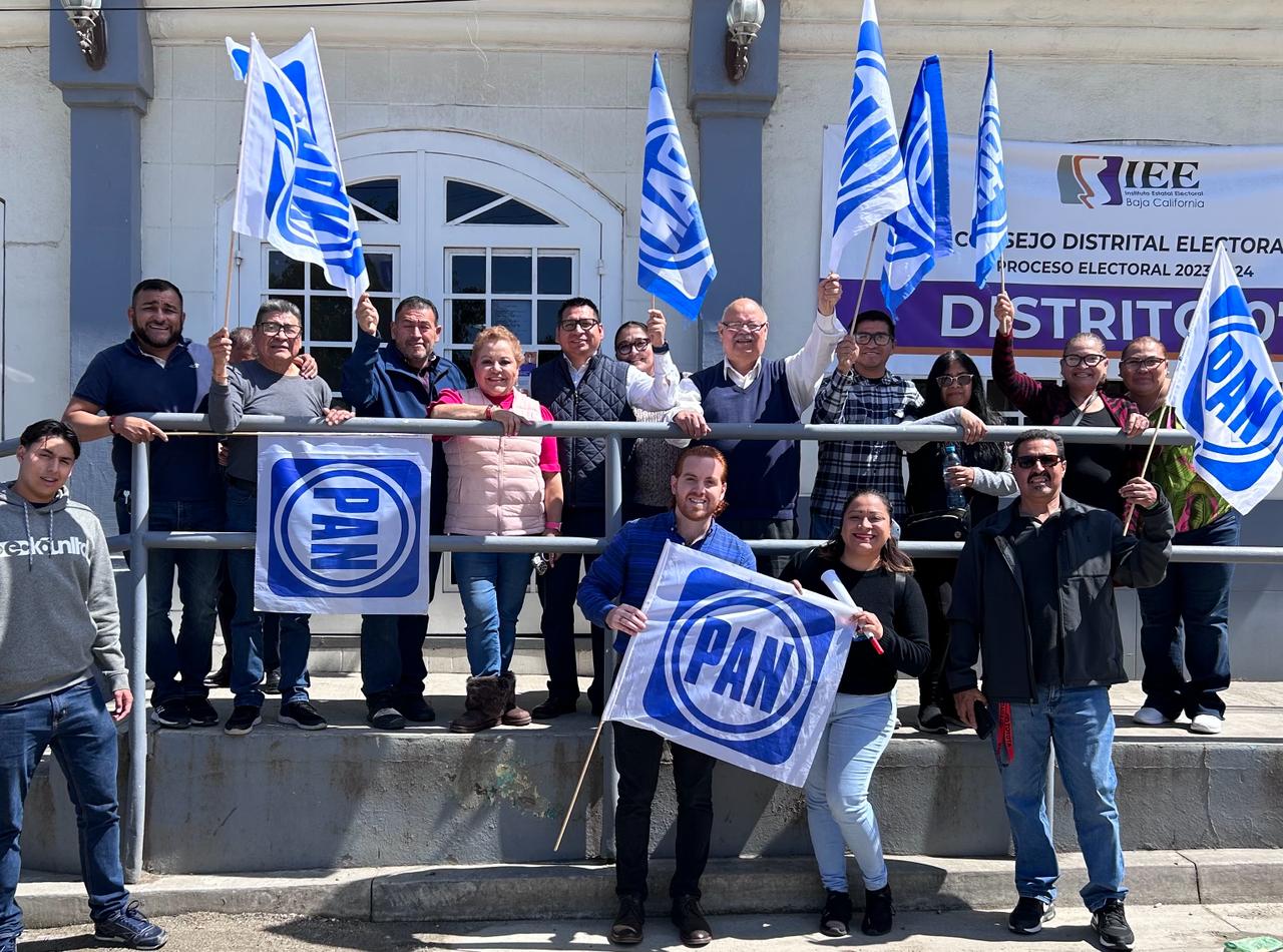 Édgar Villalvazo trabajará por el bienestar de la Zona Este en Tijuana