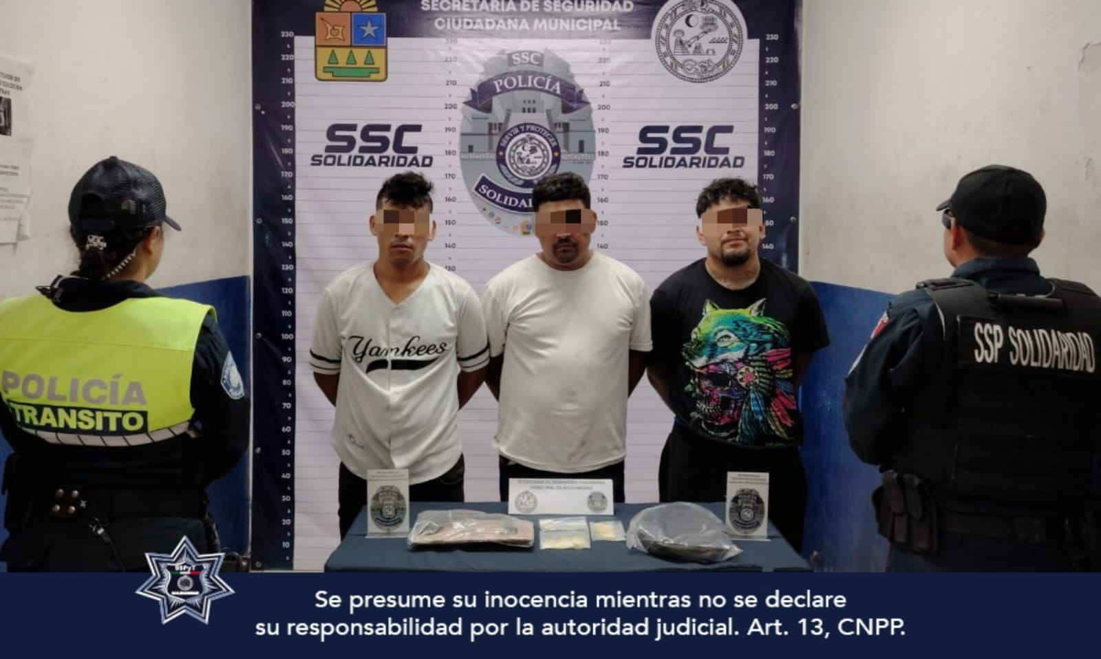 Policía de Solidaridad asegura a 3 sujetos, un arma de fuego y posibles drogas