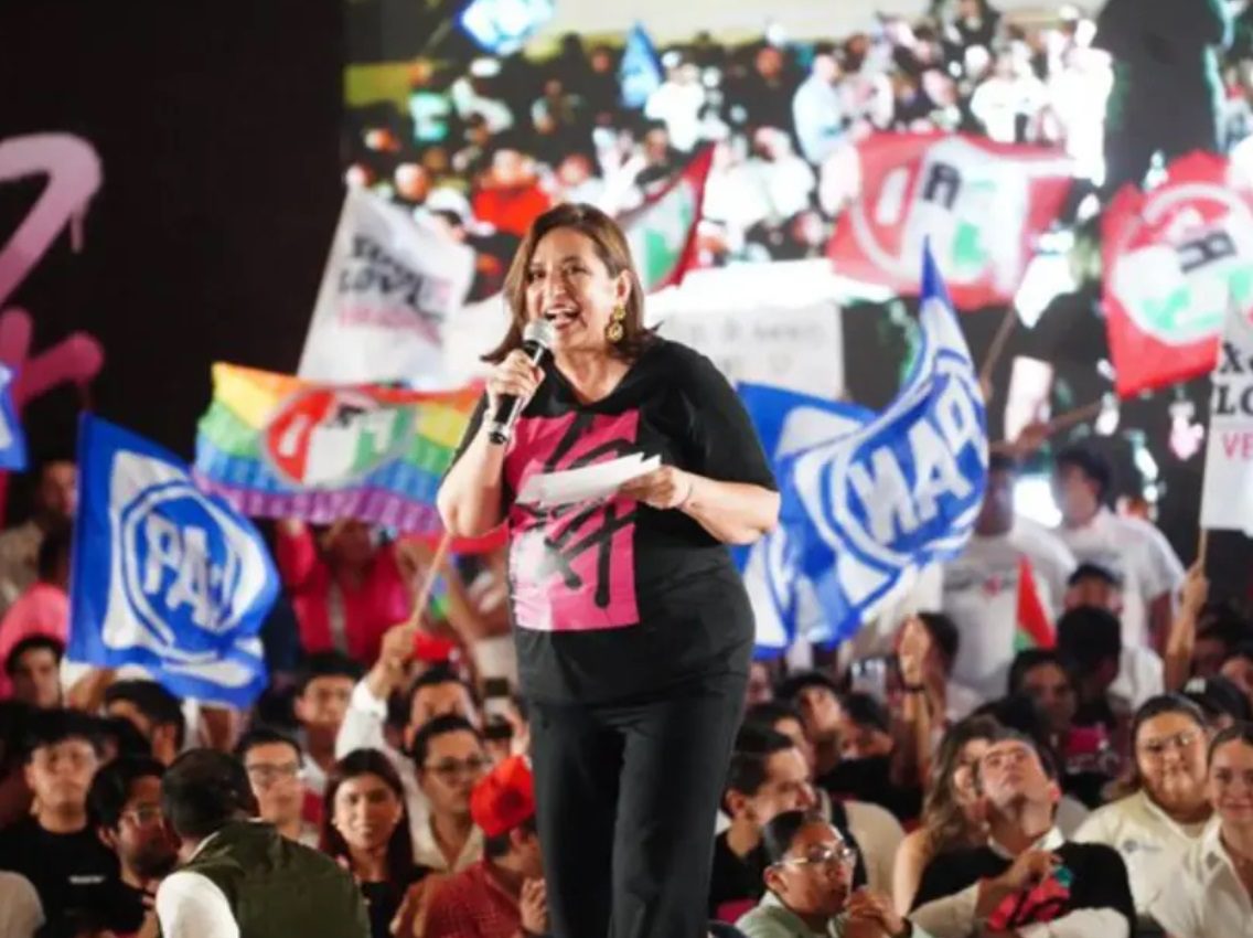 Xóchitl Gálvez se aleja de los partidos y se acerca a los ciudadanos