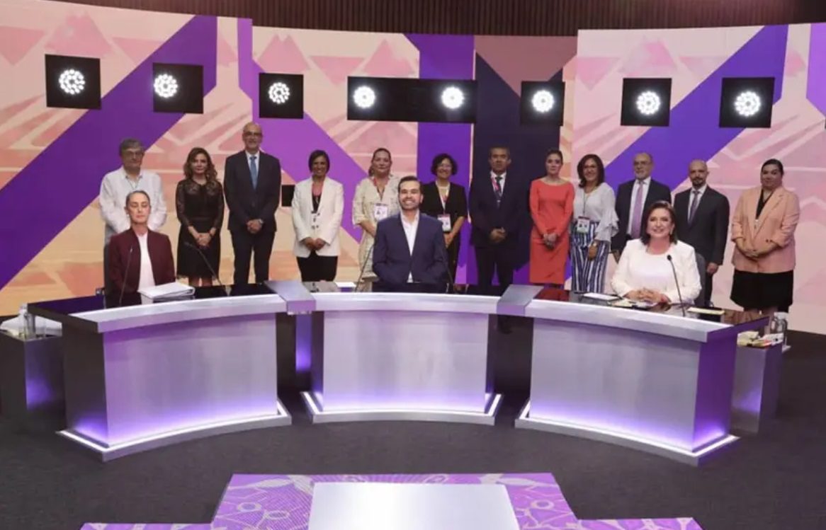 ‘Estuvo bastante bien’, opina AMLO sobre primer debate presidencial