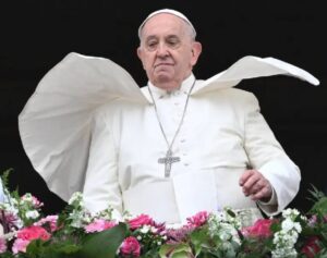 A pesar de problemas de salud, el Papa realizará su gira más larga