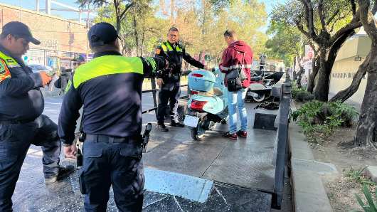 Operativo sorpresa en avenida Universidad CDMX: llevan 17 al corralón