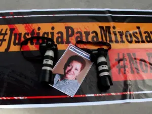 Acusan al gobierno de Javier Corral del homicidio de periodista Miroslava Breach