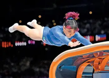 La gimnasta Alexa Moreno logra medalla de bronce en Copa del Mundo
