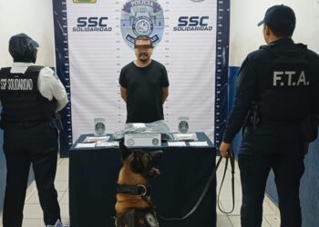 Detiene la policía a sujeto con droga en Solidaridad