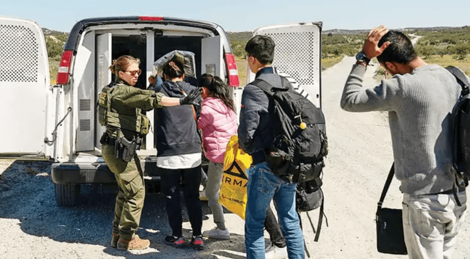 Trump quiere utilizar tropas para hacer deportaciones masivas