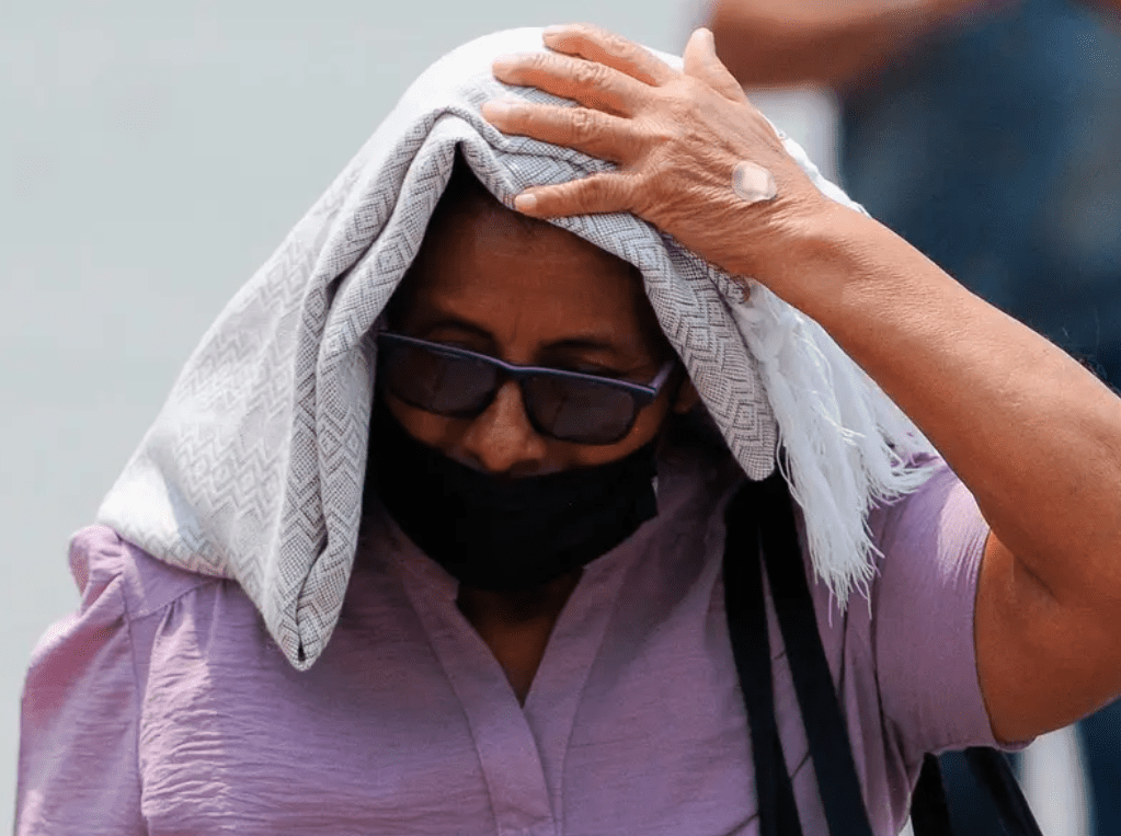 Investigan 2 muertes presuntamente causadas por el calor en Hidalgo