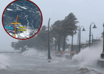 Primera onda tropical llega a México, se esperan fuertes lluvias