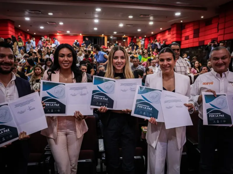 Marina Rodríguez firma compromiso por la paz en NL