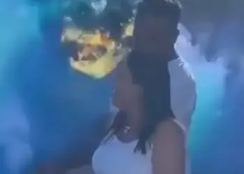 Papá se incendia en revelación de género