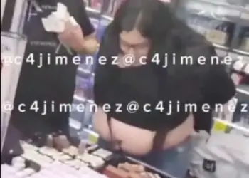 Mujer esconde maquillaje robado en su panza