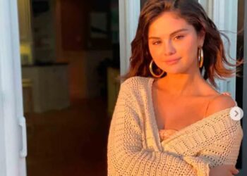 Selena Gomez pensó en adoptar bebés a los 35 años como madre soltera