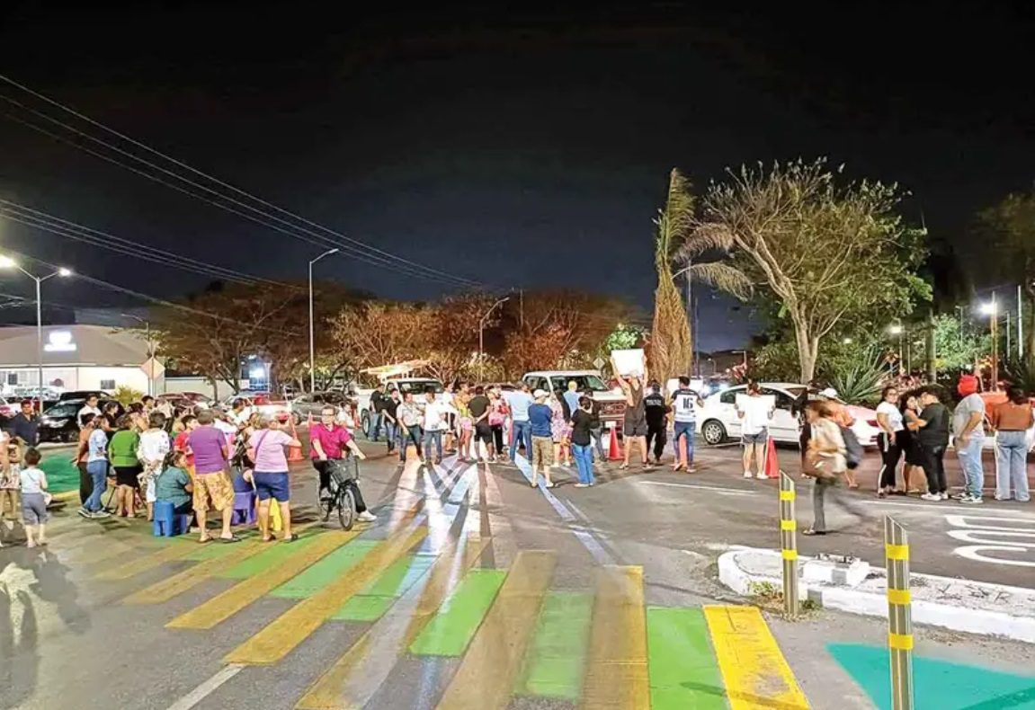 El país enfrenta su tercer día consecutivo de cortes de energía eléctrica