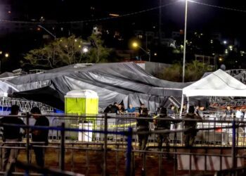 Fiscalía de NL solicita datos de la empresa que instaló el escenario para el mitin de Máynez