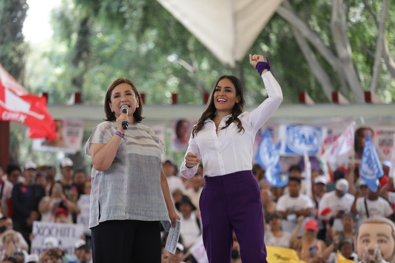 Por primera un candidato presidencial visita el ágora de Tlatelolco, Ale Rojo de la Vega