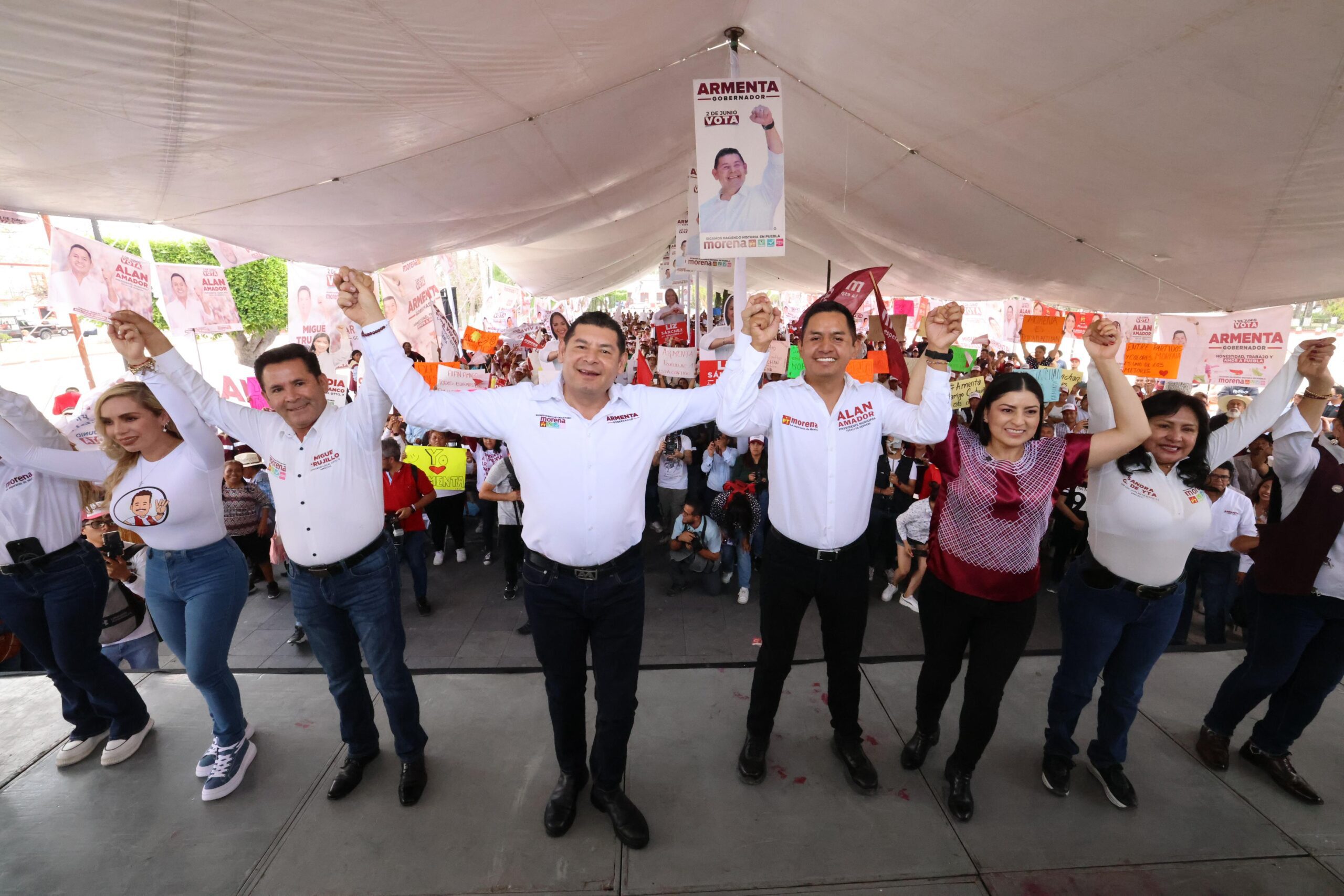 Mi solidaridad con Eduardo Rivera por el hecho ocurrido en el fraccionamiento donde vive: Armenta