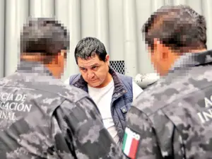 Reactivan orden de captura contra testigo estrella del caso Ayotzinapa