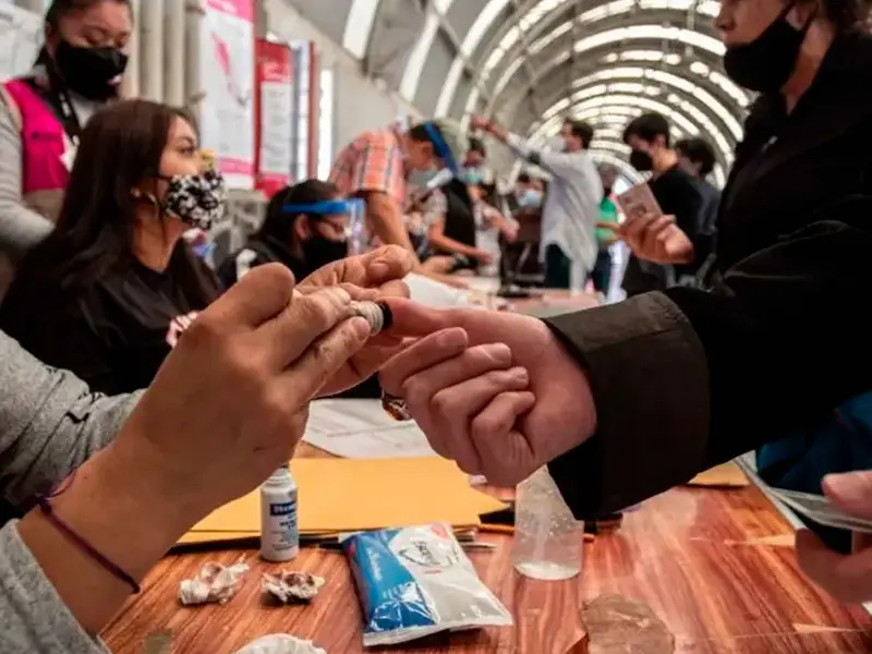 INE logra capacitar al 83.72 % de los funcionarios de casilla