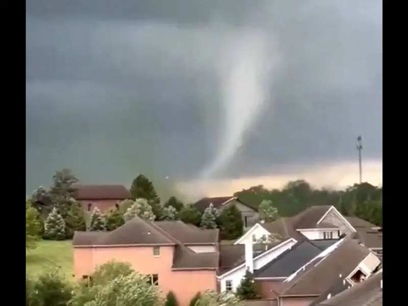 Tornado destroza una iglesia en Pensilvania