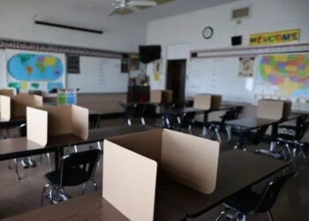 Luisiana ordenará a las escuelas públicas exhibir “Los Diez Mandamientos”