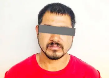 Por no cooperar para las cervezas, un hombre mata a su compañero