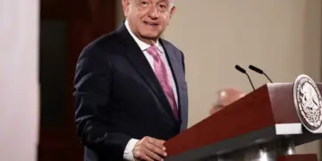 AMLO sugiere al PAN realizar una autocrítica de sus decisiones