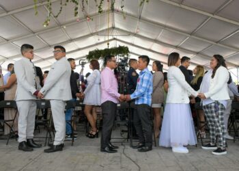 “Mega boda civil LGBTTTIQ+”, en CDMX