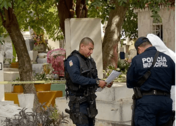 Detienen a profanador de tumbas en Sonora