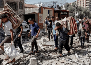 Israel rescata a 4 rehenes y mata a 210 personas en una “operación especial” en Gaza