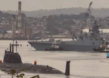 Llega a Cuba destacamento naval ruso con submarino nuclear