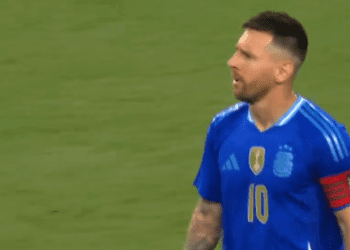 Messi anota el gol más fácil de su carrera