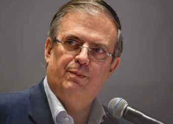 Ebrard, el político veterano que asumirá la Secretaría de Economía