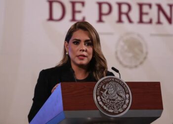 El 74% de los hoteles en Acapulco ya operan tras ‘Otis’ y la reactivación comercial alcanza el 97.3%