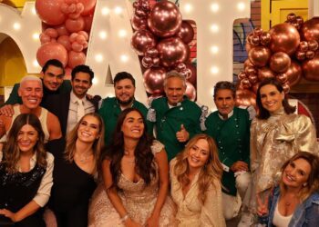 Galilea Montijo celebra su cumpleaños como quinceañera