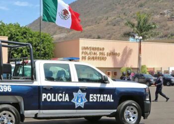 Encuentran cinco cuerpos cerca de un balneario en Acapulco