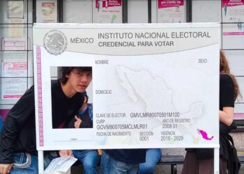 El INE informó que más de 1.8 millones de personas necesitan renovar su credencial para votar