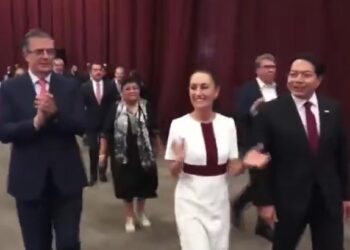 Sheinbaum se reúne con legisladores de coalición “Sigamos Haciendo Historia”