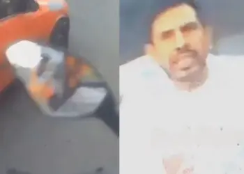 Automovilista agrede a motociclista y queda grabado