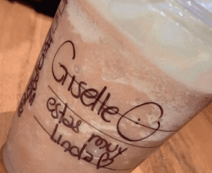 Mujer denuncia acoso de empleado de Starbucks
