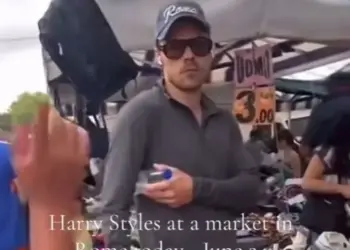 Harry Styles en tianguis de segunda mano