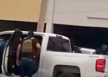 Policías en Culiacán confunden a ciudadanos en un operativo de rescate
